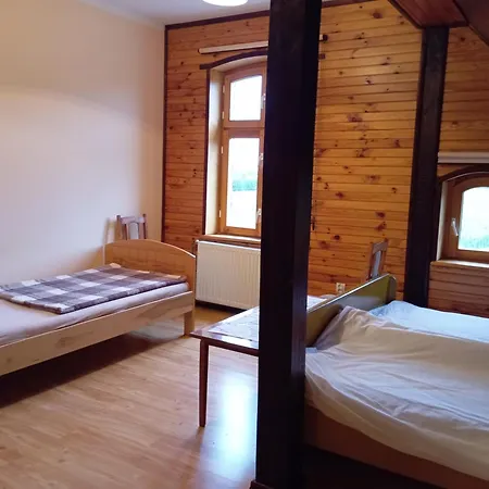 مزرعة للإقامة Wczasy Na Kaszubach *
