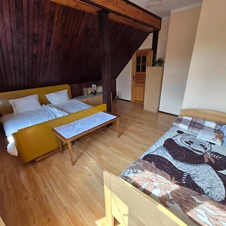 مزرعة للإقامة Wczasy Na Kaszubach Gorki (Koscierzyna)