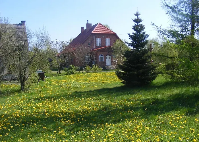 Wczasy Na Kaszubach Фермерский дом